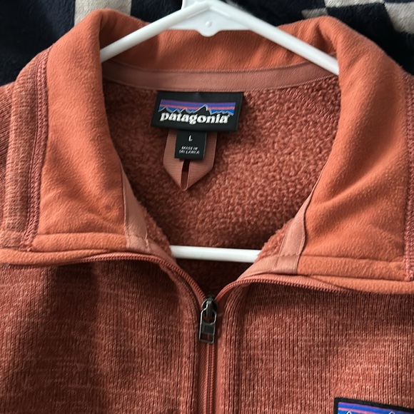 Worn a handful of times- EUC Patagonia women’s better fleece jacket, L - Picture 5 of 6